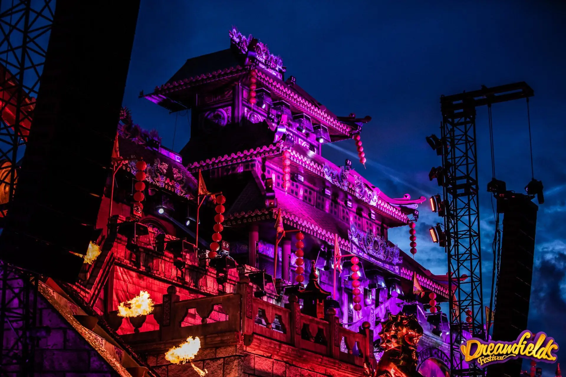 Featured image for “Dreamfields Festival”